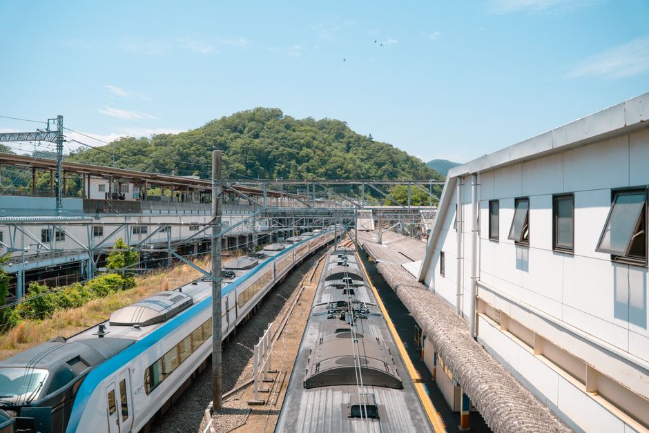 Common Train Station Scams and How to Avoid Them