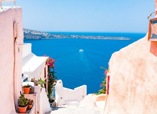 Rainy Season Travel Planning: What To Pack And When To Go